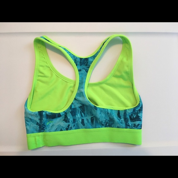 Champion Sports Bra - Picture 2 of 3